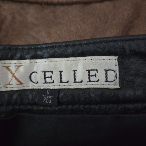 Black leather pants front and back pocket Size 8 stretch waistband - Picture 3 of 5